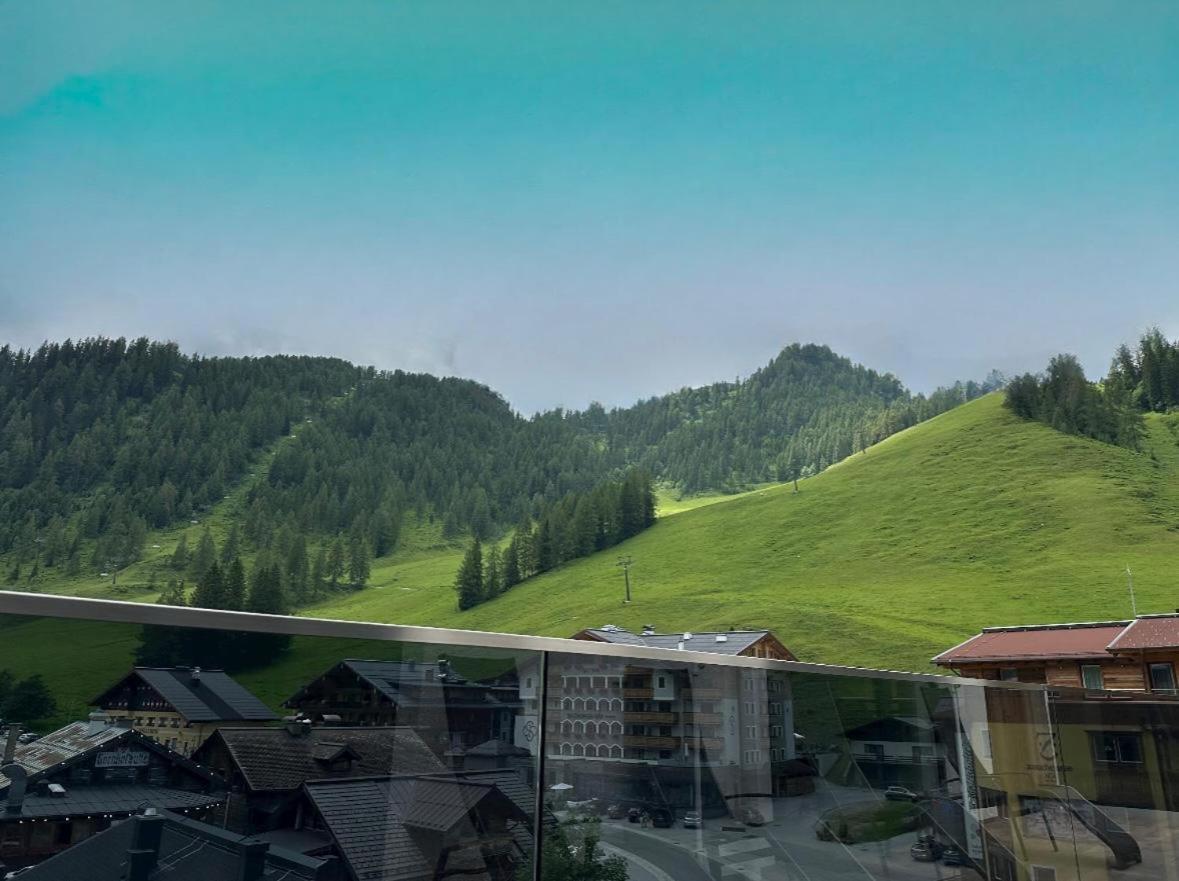 Firstpeak Zauchensee Exterior photo